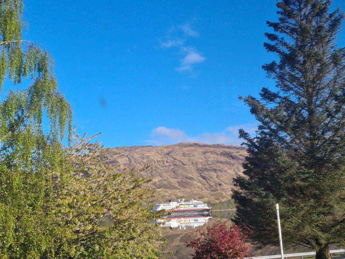 The Caledonian Hotel Fort William Exterior foto